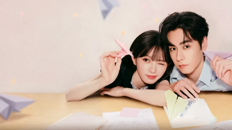 เถียนซีเวยและหูอี้เทียนในปกรีวิวซีรีส์ แฟนสาวอัจฉริยะ